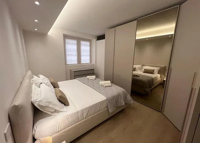 Castello Estense Luxury - Centro Appartement *